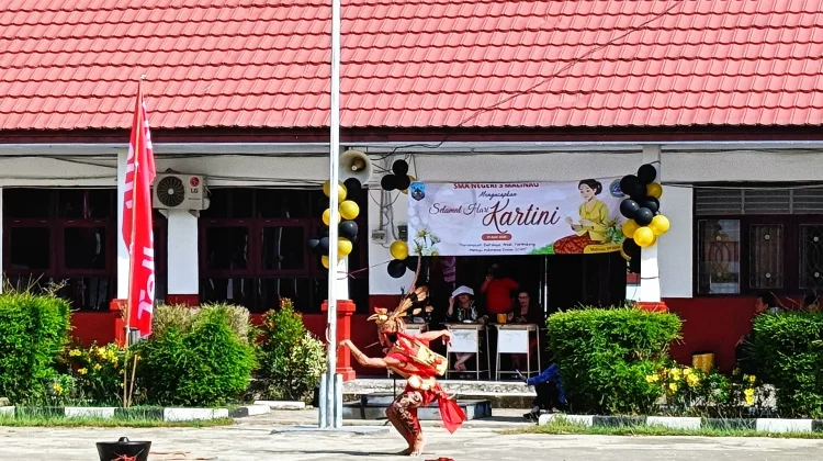 Semarak Kartini SMA Negeri Tiga Malinau Inspiratif