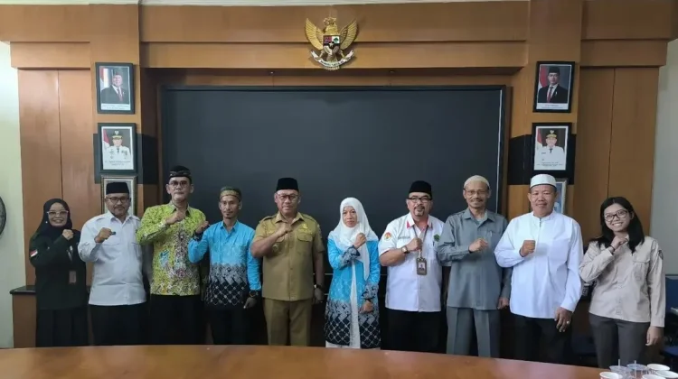 Tergabung Kloter Tujuh, Wabup Lepas Dua Calhaj Malinau
