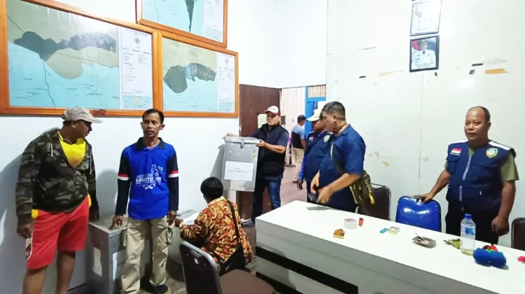 Panitia Kecamatan Monitoring Kesiapan Pemilihan Serentak Tingkat Desa