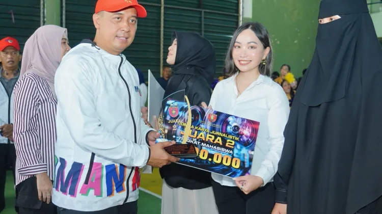 Ines Clarita Raih Juara II Lomba Jurnalistik KodamVI/Mulawarman