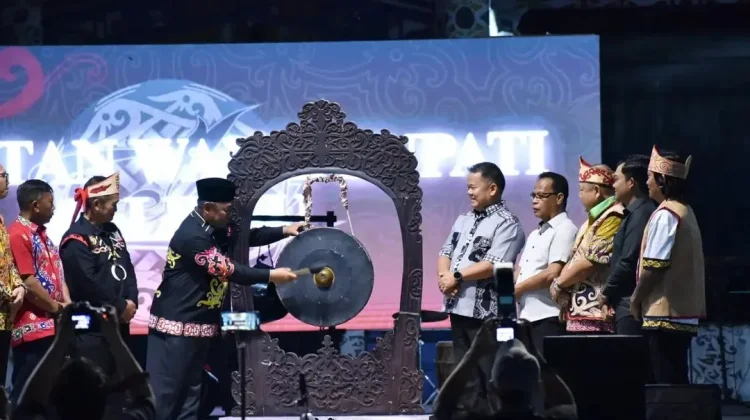 Festival Seni dan Budaya Dayak Lundayeh III Digelar