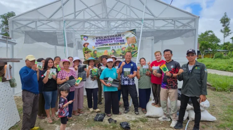 Intervensi Stunting, Belasan Kelompok Wanita Tani Malinau Dapat Bantuan Bibit