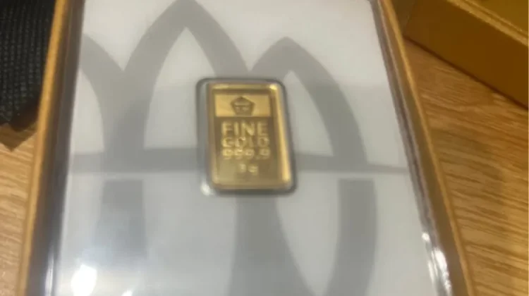 Harga Emas Antam Ditutup Koreksi Rp15 Ribu di Akhir Juni