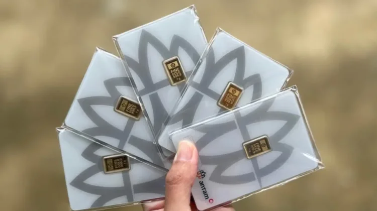 Harga Emas Antam Kembali Menguat, Naik Rp19.000 per Gram