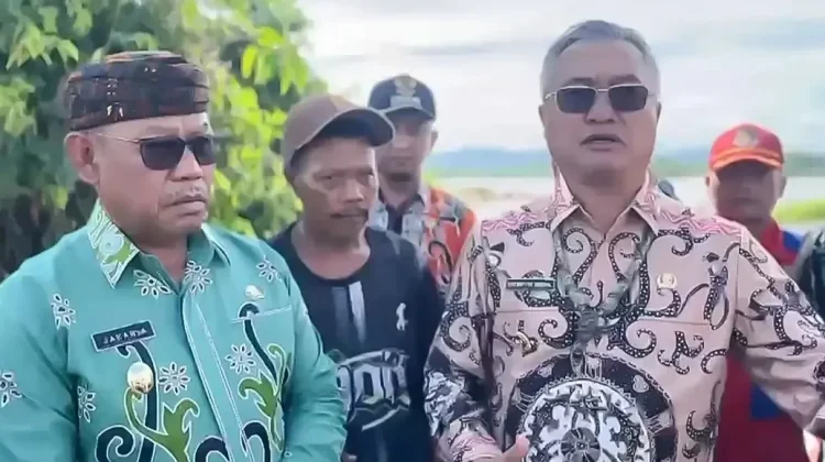 Tinjau Lokasi Kemunculan Buaya, Warga Diminta Waspada