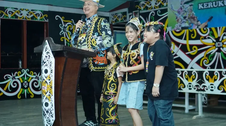 Buka Raker KKBBT, Bupati Harapkan Organisasi Jadi Pemersatu