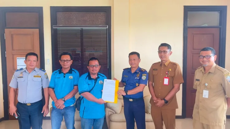 Dishub Fasilitasi Kesepakatan Angkutan Online dan Konvensional di Pelabuhan