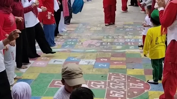 Meriahkan HUT ke-81 RI di KB dan TK Al-Hidayah Malinau