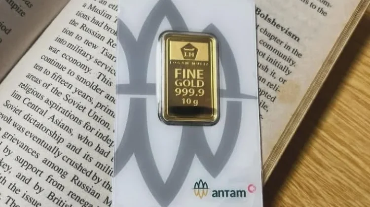 Harga Emas Antam Terkoreksi Rp18 Ribu usai Empat Hari Menguat