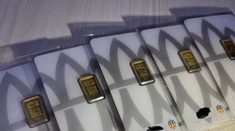 Harga Emas Antam Jatuh ke Rp2,67 Juta per Gram, Turun Empat Hari Beruntun