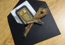 Koreksi Lagi, Harga Emas Antam Turun Rp77 Ribu