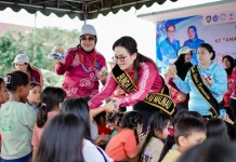 Anak-Anak Antusias, Ketua PKK Malinau Hadirkan Dongeng Interaktif di TBM Sesua