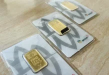 Kembali Merosot, Harga Emas Antam  Kini Sentuh Rp2,7 Juta