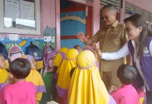 Dekatkan Layanan Pendidikan dan Anak usia dini, Bupati Melawat ke TK Taman Hati