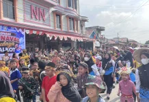 Lima Ribu Peserta Semarakkan Karnaval Budaya di Malinau Kota