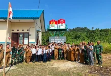 Satgas Pamtas RI-Malaysia Resmikan Sumur Bor dan Beri Motivasi Pelajar