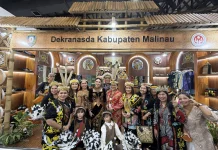 Ketua Dekranasda Jatim Kunjungi Stand Malinau di Kriyanusa 2026
