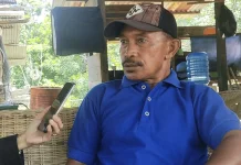 Menemukan Jalan dalam Anyaman Rotan: Kisah Dhoroteus, Pengrajin di Pulau Sapi
