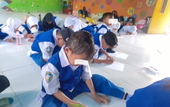 Pemkab Malinau Salurkan Bantuan Perlengkapan Sekolah pada 23.460 Pelajar