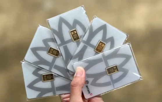 Harga Emas Antam Kembali Menguat, Naik Rp19.000 per Gram - RRI.co.id
