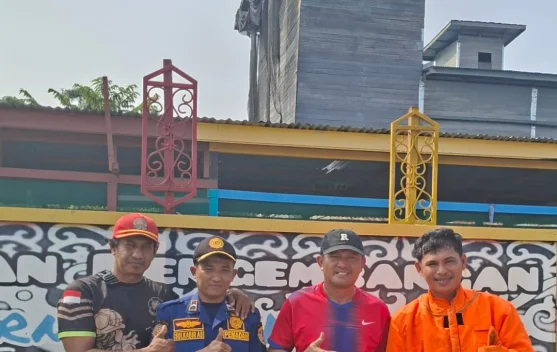 Sarang Tawon Vespa di Kandang Ternak Dievakuasi Damkar Malinau