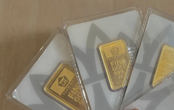Harga Emas Antam Naik Tipis Rp1.000 per Gram
