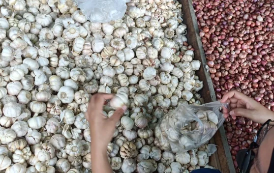 Harga Bawang Merah dan Bawang Putih Masih Relatif Normal di Pasar Induk Malinau