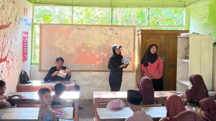Komunitas Sipamandar Galang Donasi Buku untuk Literasi Pelosok Sulbar