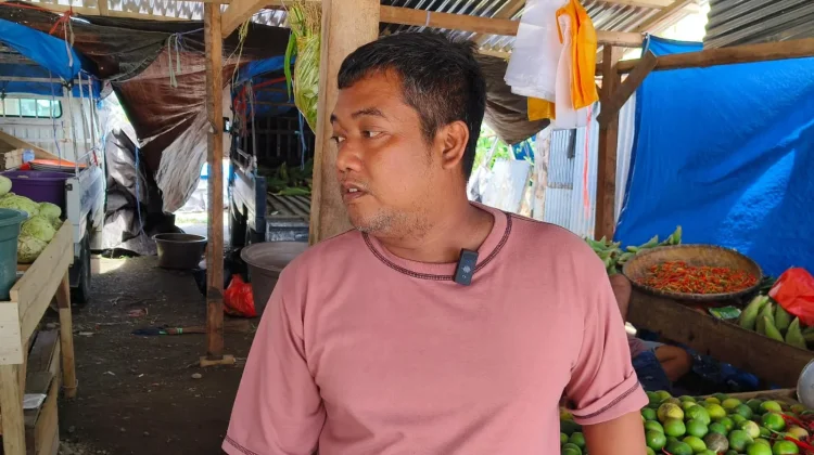 Menjelang Ramadhan, Harga Cabai di Pasar Baru Mamuju Naik