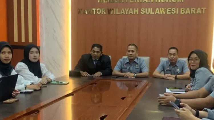 Kemenkum Sulbar Tekankan Pelayanan Terbaik Kepada Masyarakat