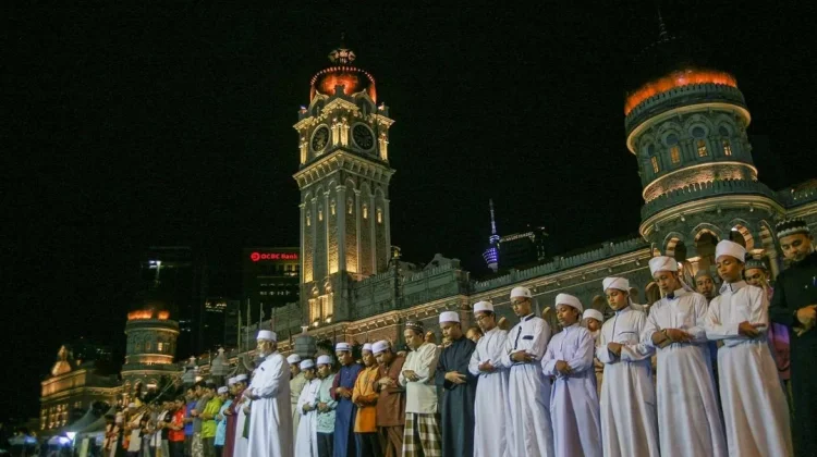 Keutamaan Salat Tarawih Malam ke-7 Ramadan 1447 Hijriah