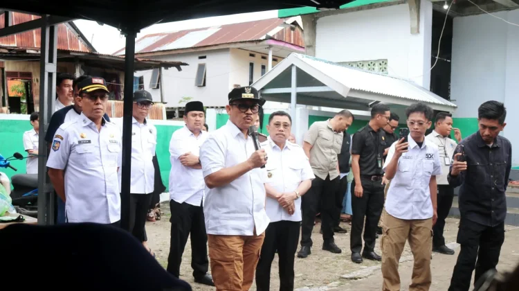 Pantau Pasar Murah di Majene, Gubernur Sulbar Pangkas Harga Bawang hingga Telur