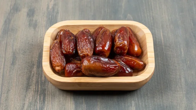 Kenapa Kurma Dianjurkan saat Berbuka?