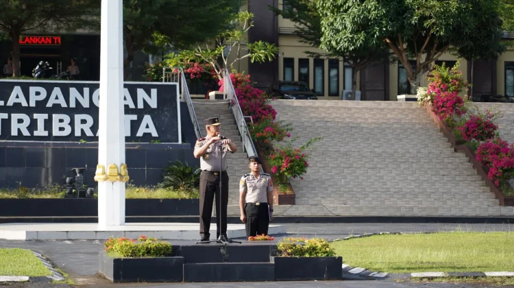 Wakapolda Sulbar: Jaga Kewenangan Polri dengan Pelayanan Terbaik di Bulan Ramadan