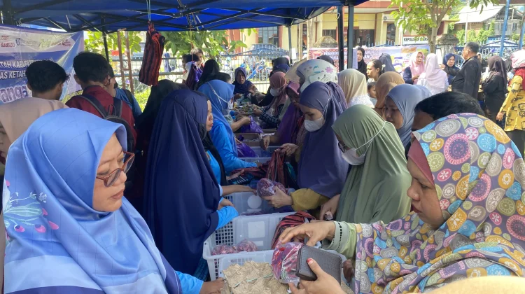 Intervensi Harga jelang Lebaran, Pemkab Mamuju Gelar Pasar Murah Berbagai Titik
