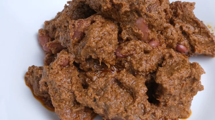 Aneka Olahan Daging saat Lebaran di Berbagai Daerah