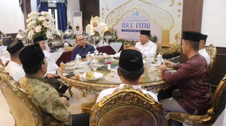 Gubernur Sulbar Ajak Kabupaten Tingkatkan PAD demi Hadapi Tantangan Fiskal