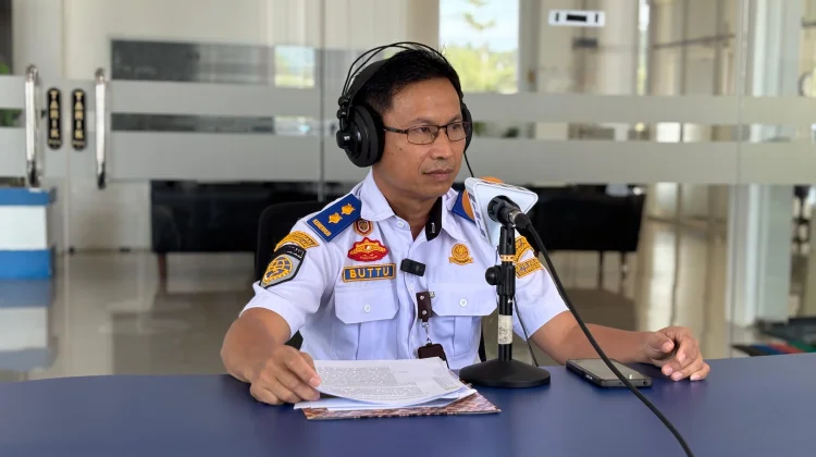 Sebanyak 12 Ribu Pemudik Keluar Masuk Sulbar Melalui Terminal Simbuang Mamuju