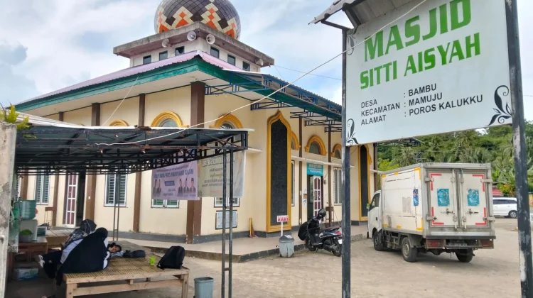 Masjid Sitti Aisyah Jadi Persinggahan Favorit Musafir