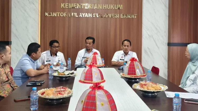 Kemenkum Sulbar dan Majelis Pengawas Daerah Notaris Bahas Mediasi Notaris