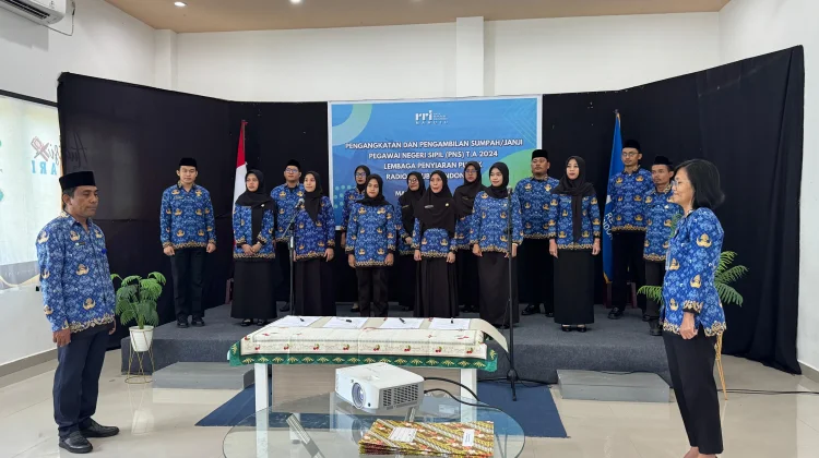 Empat Belas CPNS RRI Mamuju Resmi Dilantik Menjadi PNS
