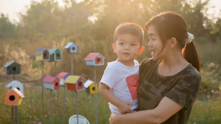 Menjaga Stamina Tubuh saat Mengurus Toddler, Tantangan Nyata bagi Para Ibu