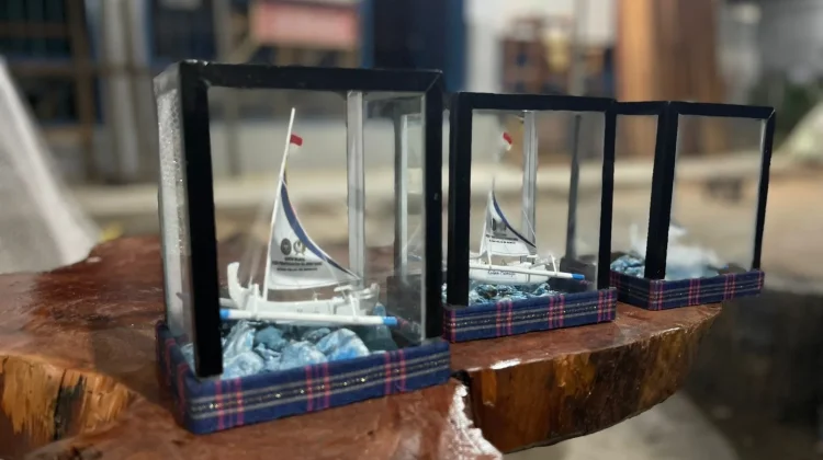 Miniatur Perahu Sandeq Karya Warga Binaan Rutan Mamuju Jadi Produk Unggulan