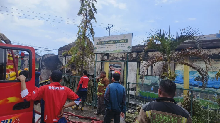 Breaking News! Kebakaran Hanguskan  Gedung Pesantren Hidayatullah Mamuju