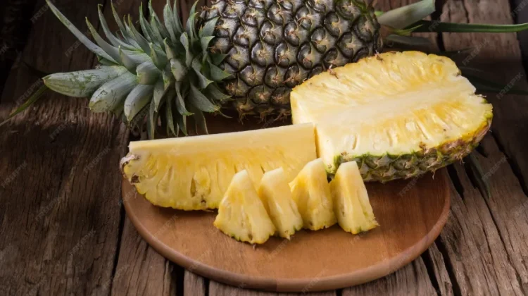 Kamu pecinta nanas? 5 hal tentang nanas yang perlu kamu ketahui