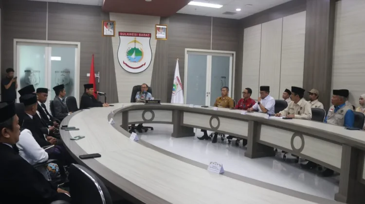 Gubernur Sulbar Lepas 27 Petugas Haji 2026, Akan Dampingi 1.4000 Jamaah
