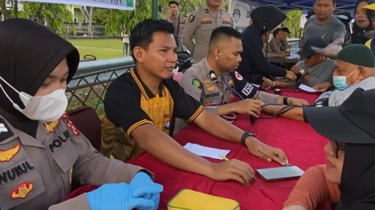 Gandeng Biddokkes Kapolda Sulbar Beri Layanan Kesehatan Gratis untuk Masyarakat