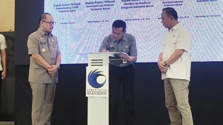 Tandatangani Maklumat,  Kemenkum Sulbar Siap Sukseskan Program Pemenuhan HAM