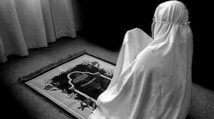 Keutamaan Sholat Malam, Jalan Mendekatkan Diri kepada Allah