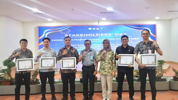 Kanwil Kemenkum Sulbar Raih 5 Penghargaan Dari DJPb